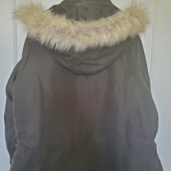 Jacket - Picture 2 of 5